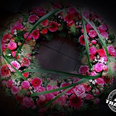 7. Kranz, rund gesteckt